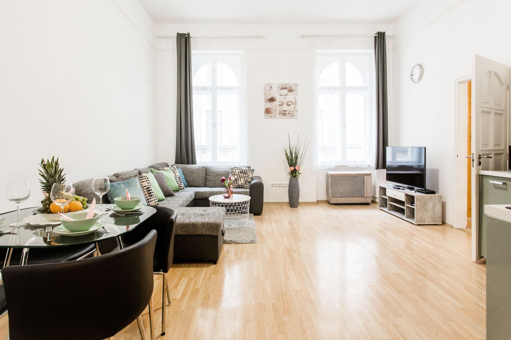Grand Budapest Apartments Екстериор снимка